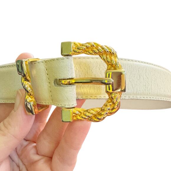 VTG Toledano Genuine Leather Belt Gold Ornate Buckle 29” - 31” Approx Small Boho - Picture 3 of 8